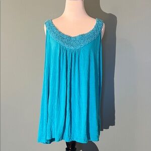 Avenue Turquoise Sleeveless Blouse